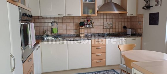 Dúplex de 1 dormitorio en Varese, Italy No. 380032 6