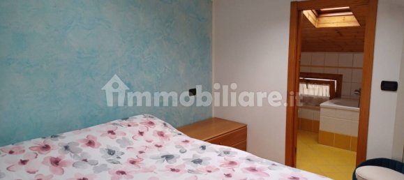 Dúplex de 1 dormitorio en Varese, Italy No. 380032 15