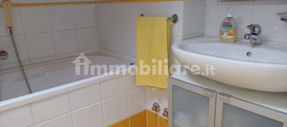 Dúplex de 1 dormitorio en Varese, Italy No. 380032 19