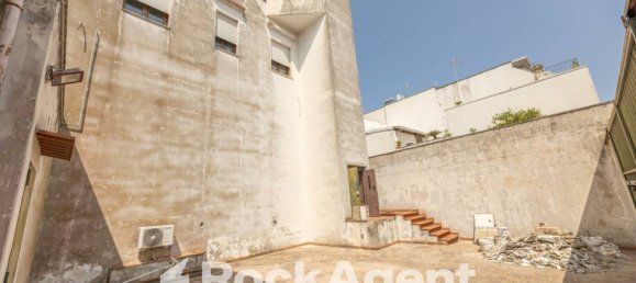 4 rooms Commercial property in Casarano, Italy No. 296425 23