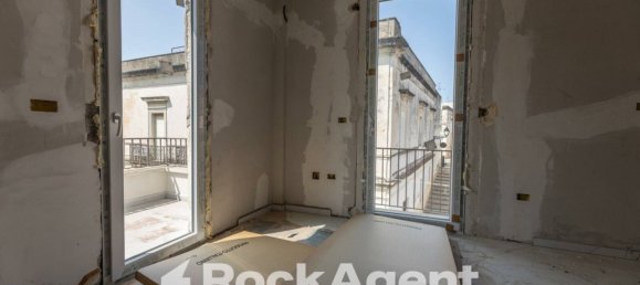 4 rooms Commercial property in Casarano, Italy No. 296425 15