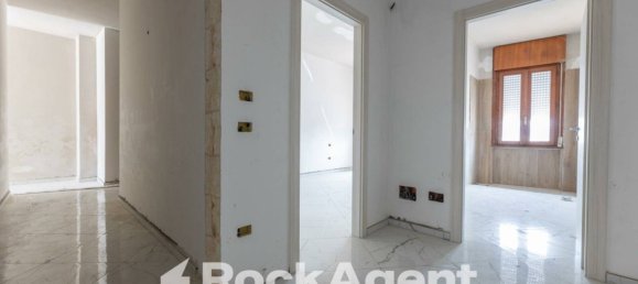 4 rooms Commercial property in Casarano, Italy No. 296425 13