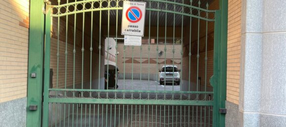 Garaje en Turin, Italy 27 m² No. 171502 4