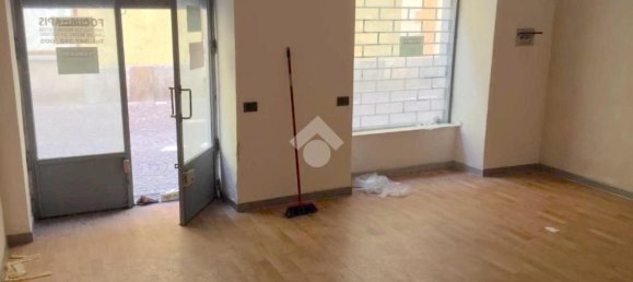 68m² Commercial property in Pinerolo, Italy No. 160739 2