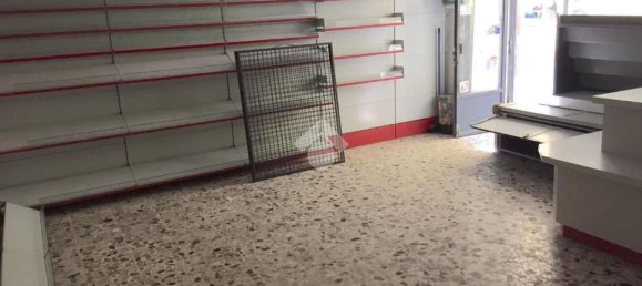68m² Commercial property in Pinerolo, Italy No. 160739 6
