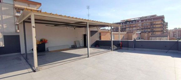 4 rooms Apartment in Catania, Italy No. 260966 4