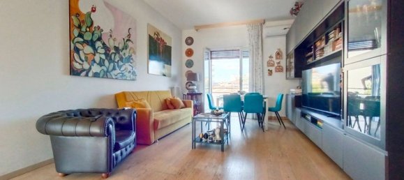 4 rooms Apartment in Catania, Italy No. 260966 2