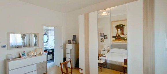 4 rooms Apartment in Catania, Italy No. 260966 12