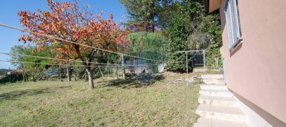 Дом с 14 комнатами в Коринальдо, Италия № 2270 25