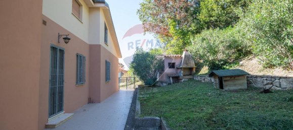 Дом с 14 комнатами в Коринальдо, Италия № 2270 24