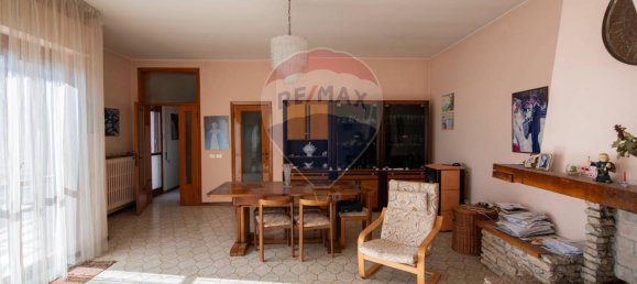 Дом с 14 комнатами в Коринальдо, Италия № 2270 12