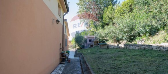 Дом с 14 комнатами в Коринальдо, Италия № 2270 22