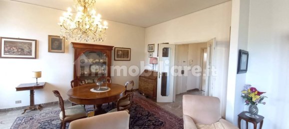 3 bedrooms Apartment in Florence, Italy No. 211393 5