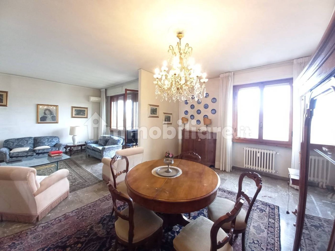 3 bedrooms Apartment in Florence, Italy No. 211393