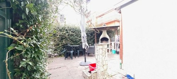 3 Schlafzimmer Wohnung in Rome, Italy, Nr. 338010 4