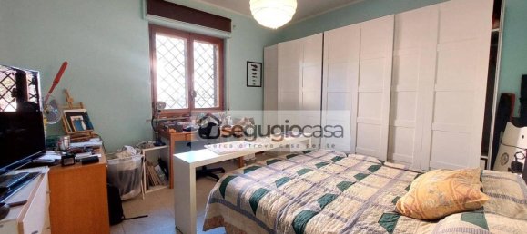 3 rooms Apartment in Rome, Italy No. 35988 4