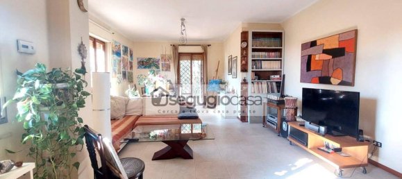 3 rooms Apartment in Rome, Italy No. 35988 20