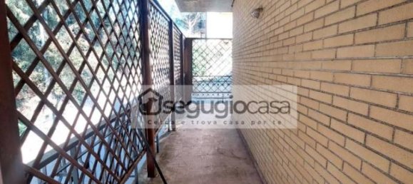 3 rooms Apartment in Rome, Italy No. 35988 9