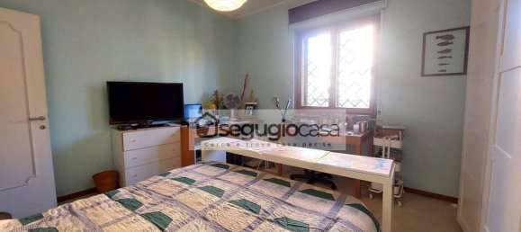 3 rooms Apartment in Rome, Italy No. 35988 3