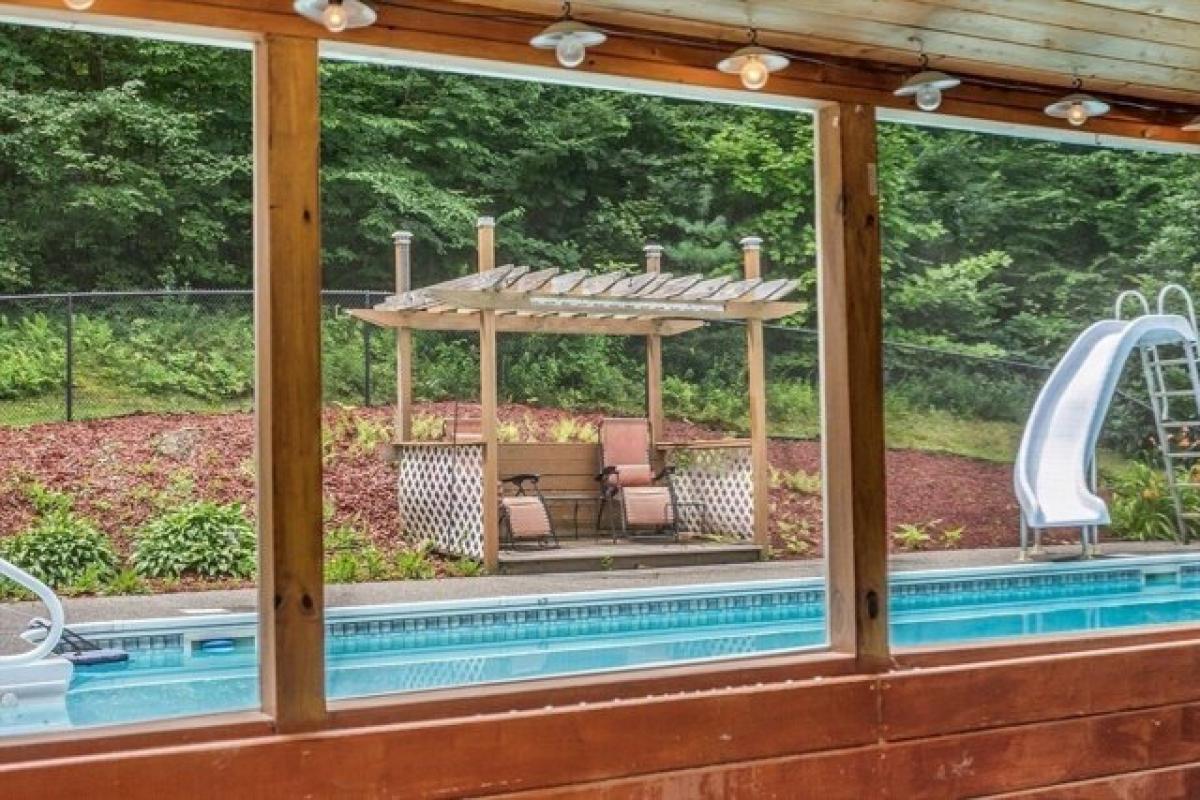 3 bedrooms House in Pepperell, USA No. 428753