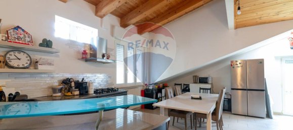 4 rooms Apartment in Maiolati Spontini, Italy No. 2312 5