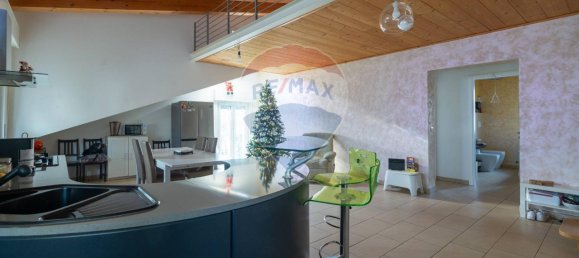 4 rooms Apartment in Maiolati Spontini, Italy No. 2312 2