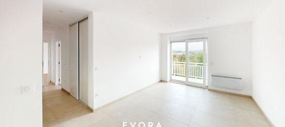 3 chambres Appartement à Vitry-sur-Orne, France No. 209215 3