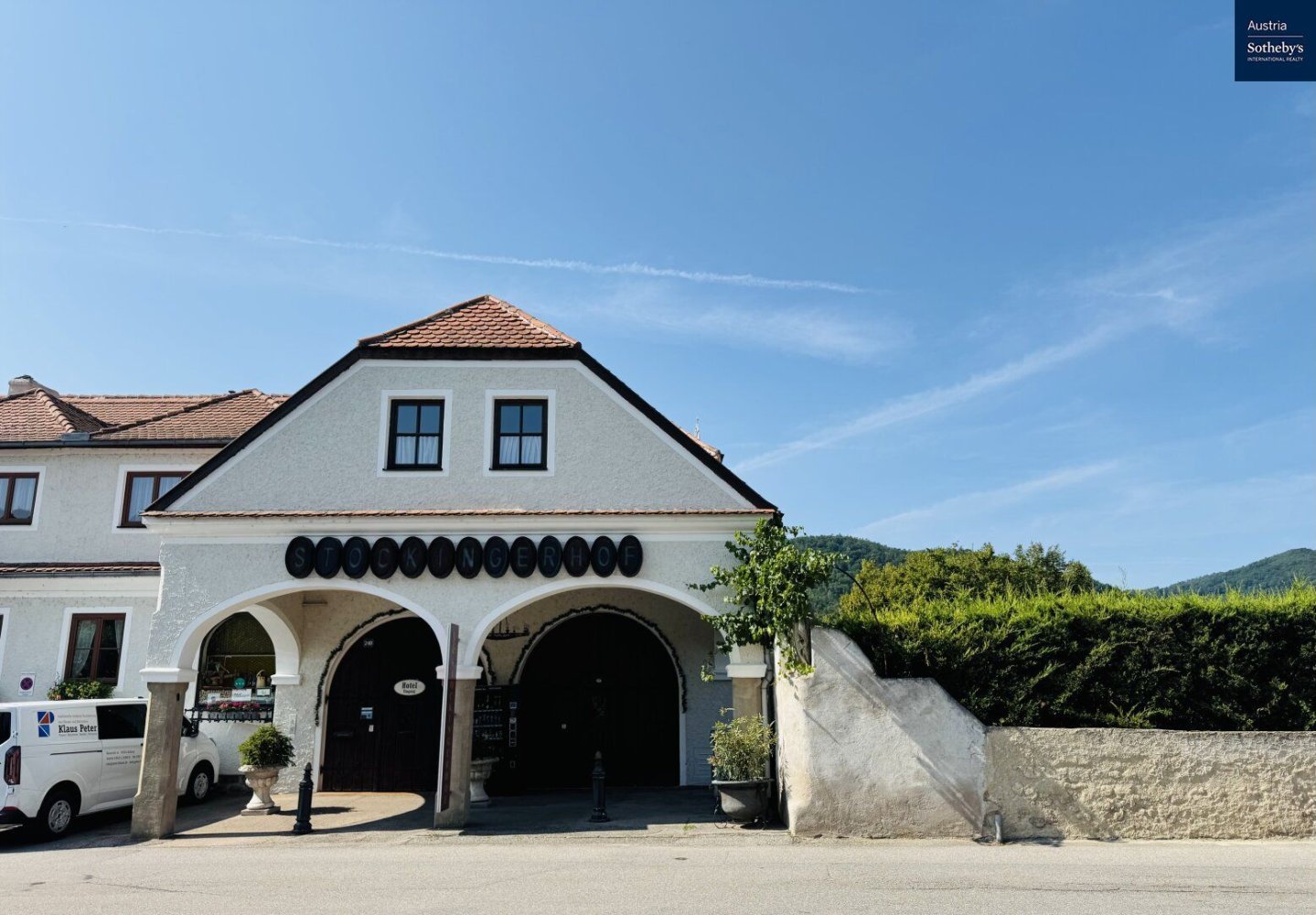 885m² Commercial property in Durnstein, Austria No. 235754