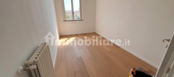 3 Schlafzimmer Wohnung in Modena, Italy, Nr. 348850 8