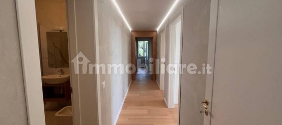 3 Schlafzimmer Wohnung in Modena, Italy, Nr. 348850 6