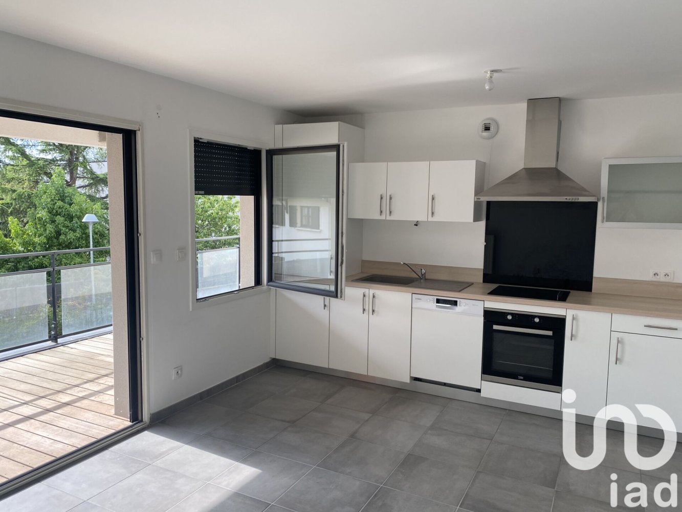 Apartamento T2 em Saint-Just-Saint-Rambert, France N.º 290105