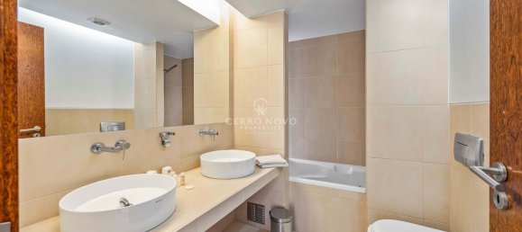 4 bedrooms House in Guia, Portugal No. 121565 26