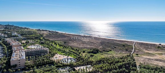 4 bedrooms House in Guia, Portugal No. 121565 32