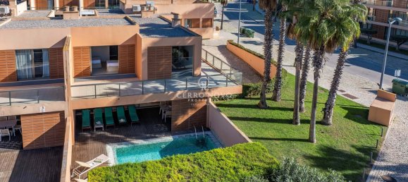 4 bedrooms House in Guia, Portugal No. 121565 8