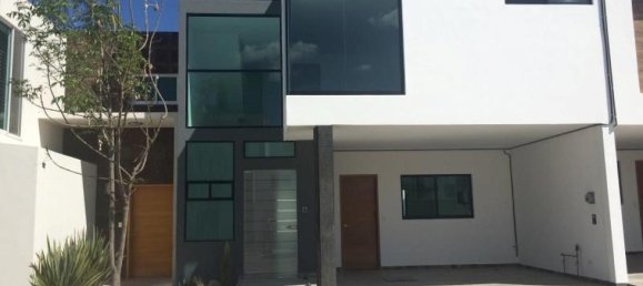 3 bedrooms House in Puebla, Mexico No. 149072 2