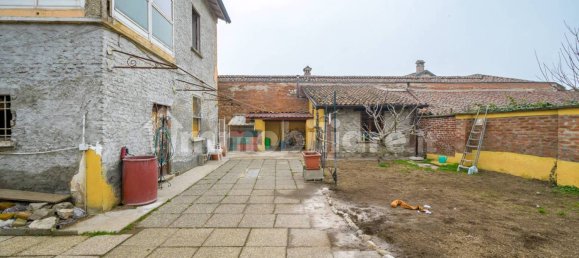 Дом с 5 спальнями в Кортеолона и Дженцоне, Италия № 108055 26