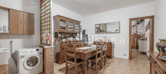 Дом с 5 спальнями в Кортеолона и Дженцоне, Италия № 108055 9