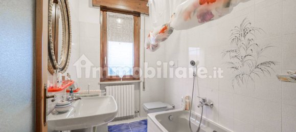 Дом с 5 спальнями в Кортеолона и Дженцоне, Италия № 108055 21