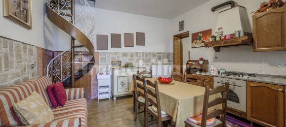 Дом с 5 спальнями в Кортеолона и Дженцоне, Италия № 108055 4