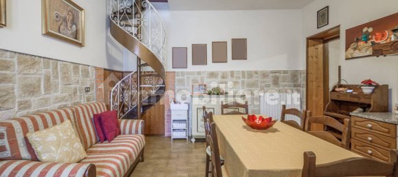 Дом с 5 спальнями в Кортеолона и Дженцоне, Италия № 108055 3