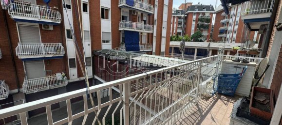 Apartamento de 1 dormitorio en Baranzate, Italy No. 287378 5