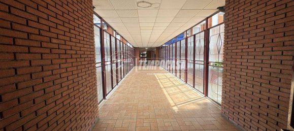 Apartamento de 1 dormitorio en Baranzate, Italy No. 287378 23