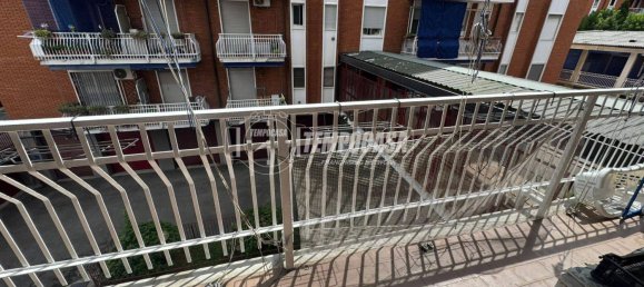 Apartamento de 1 dormitorio en Baranzate, Italy No. 287378 6