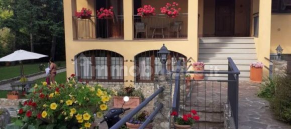 8 chambres Villa à Barberino di Mugello, Italy No. 145337 6