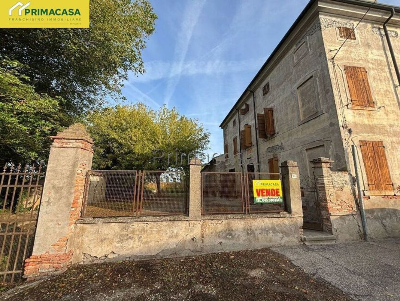 11 bedrooms House in Bonavigo, Italy No. 332101