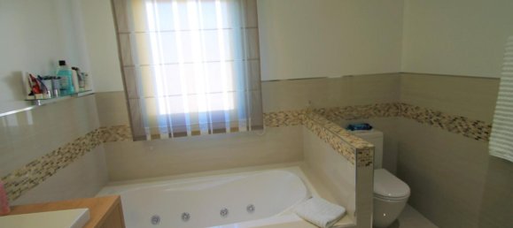 3 Schlafzimmer Wohnung in Benahavis, Spain, Nr. 109508 26