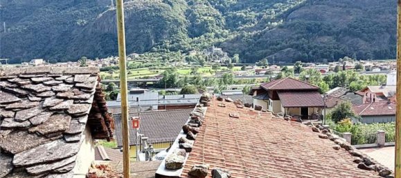 Casa de 8 habitaciónes en Donnas, Italy No. 61443 9