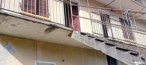 Casa de 8 habitaciónes en Donnas, Italy No. 61443 30