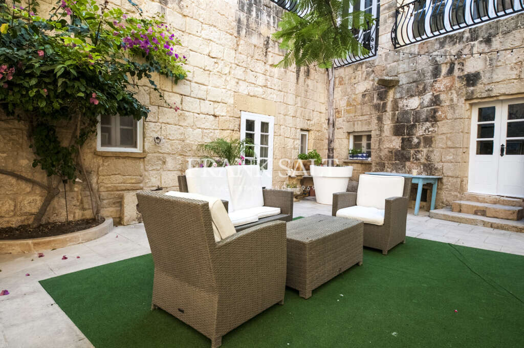 Дом с 6 спальнями в Гаргур, Мальта № 9112