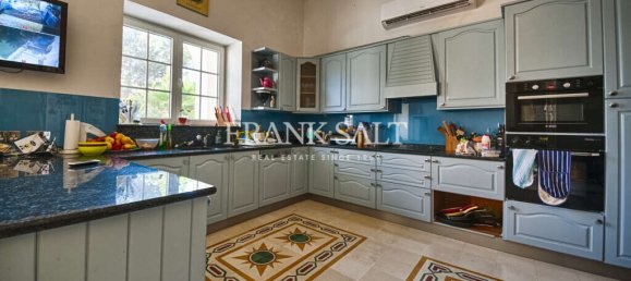 Дом с 6 спальнями в Гаргур, Мальта № 9112 7